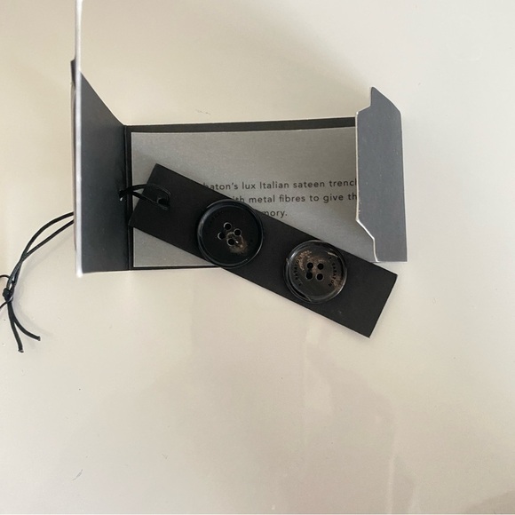 ARITZIA T Babaton tan Trench Coat Jacket Sz XXS Button Closure & Belted - Picture 11 of 14